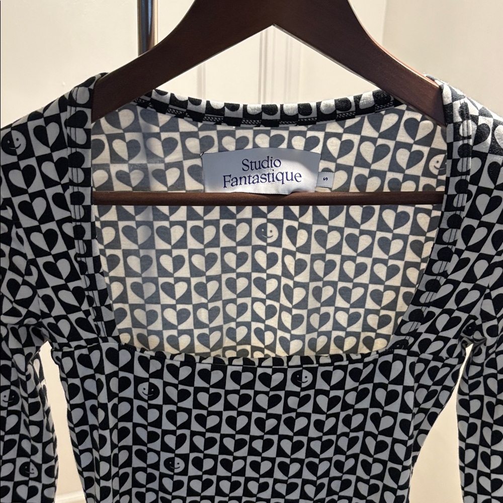 Studio Fantastique Black and White Patterned dress